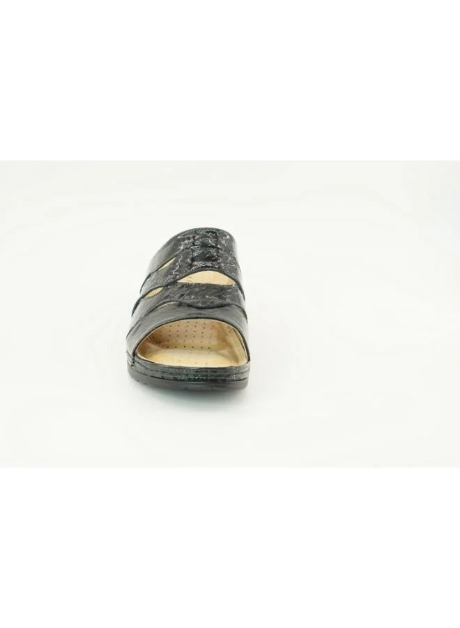 Zayna Green/black 221-3166 Zayna Ladies Low Heel Slides 2608-16 for Women | Best Price UAE